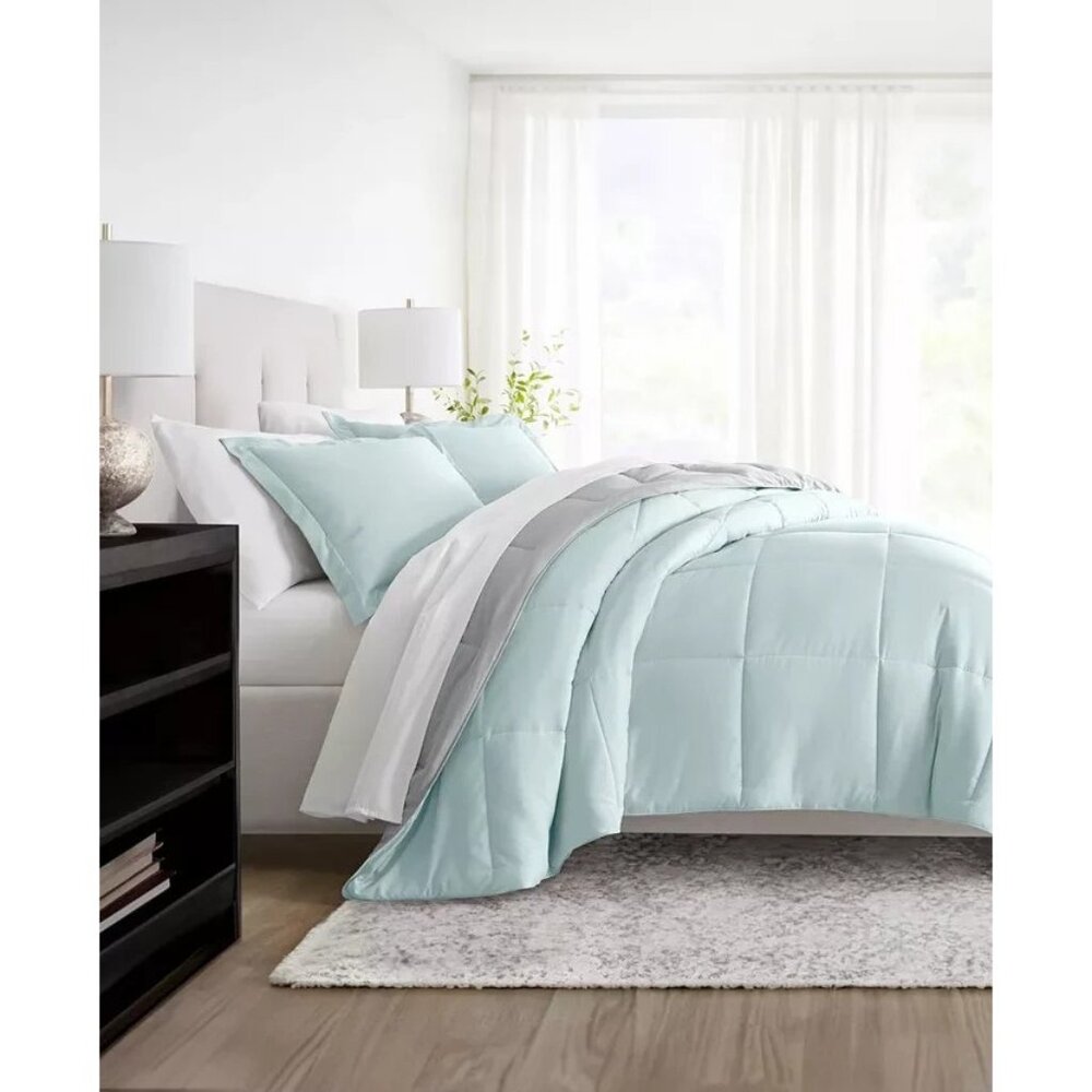 ienjoy Home All Season Reversible Comforter Set Twin Twin XL MSRP $82
